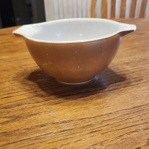 Vintage Pyrex Brown Cinderella Bowl #441